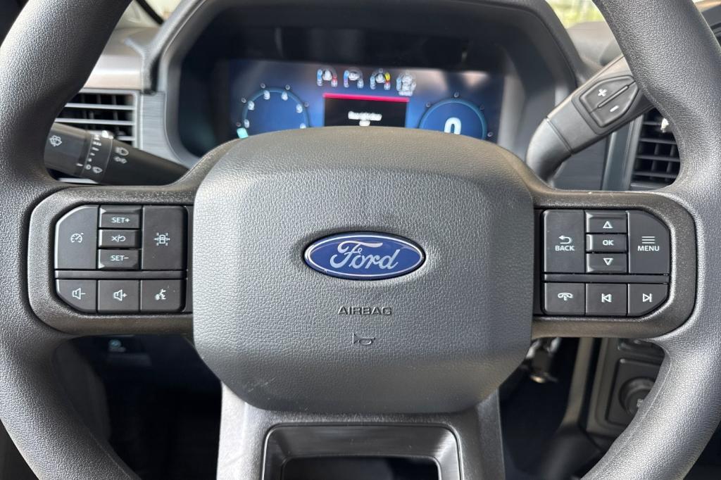 new 2025 Ford F-150 car, priced at $40,736