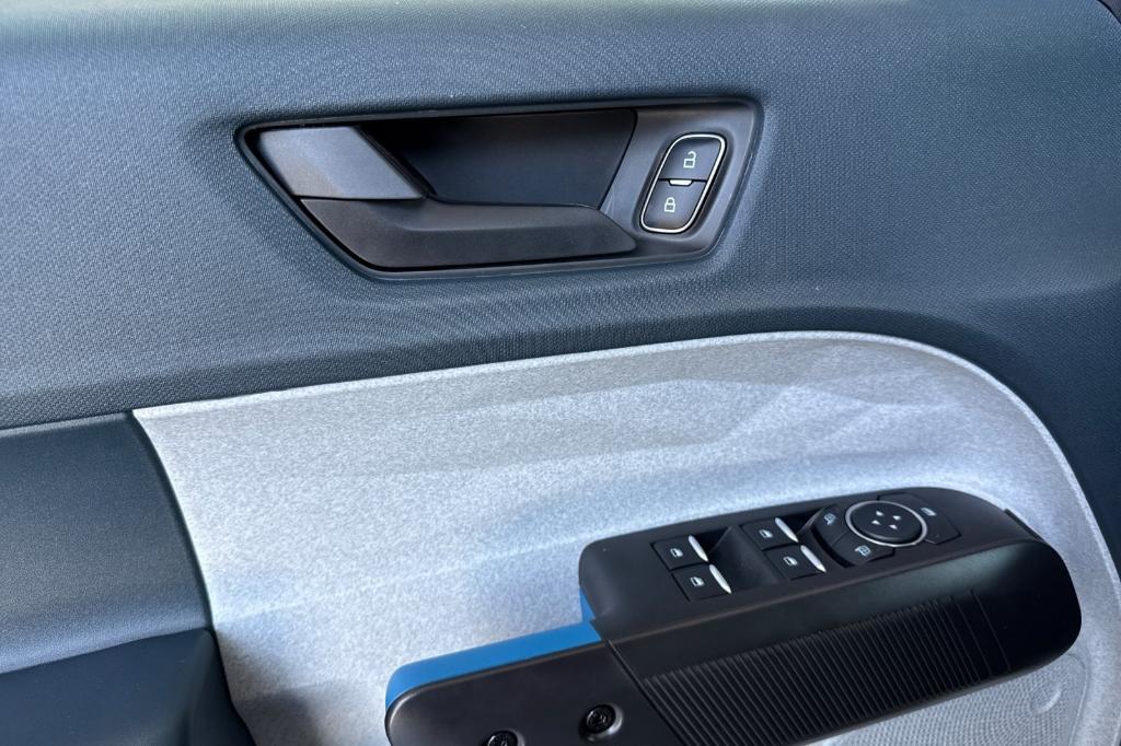 new 2025 Ford Maverick car