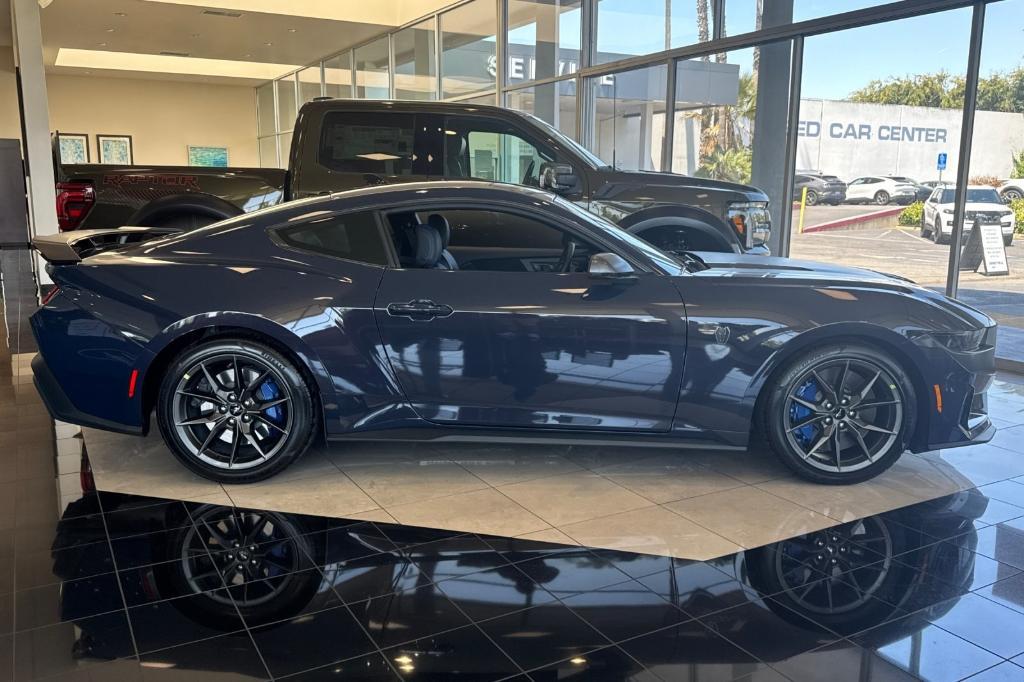 new 2025 Ford Mustang car