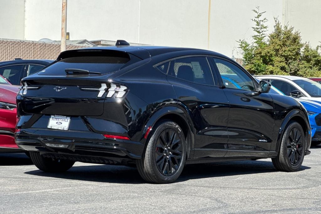 new 2025 Ford Mustang Mach-E car
