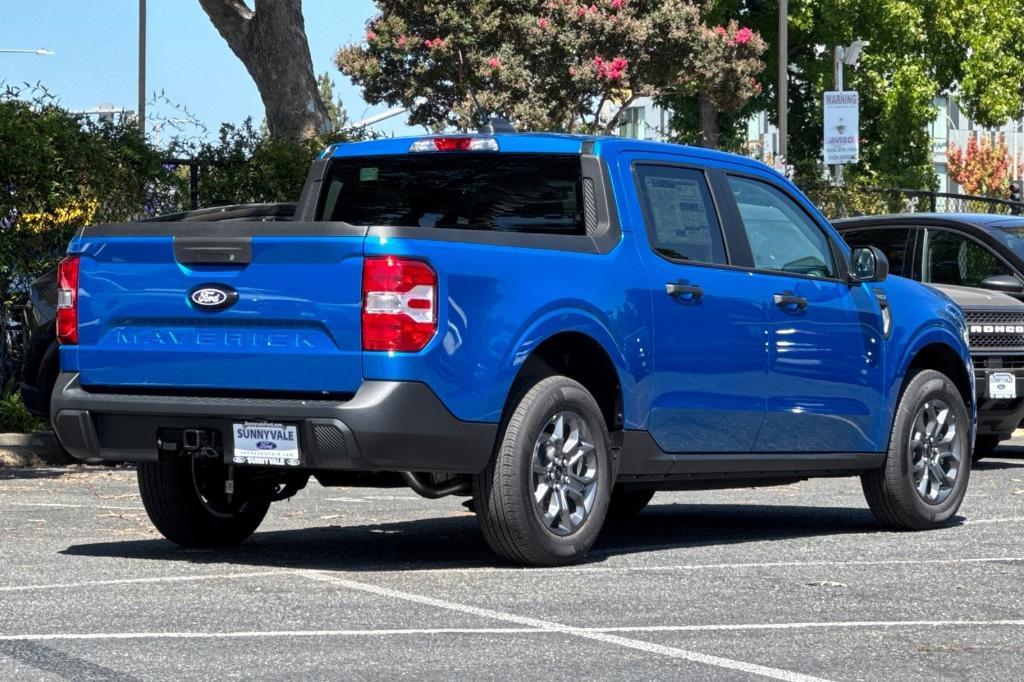 new 2025 Ford Maverick car, priced at $32,017