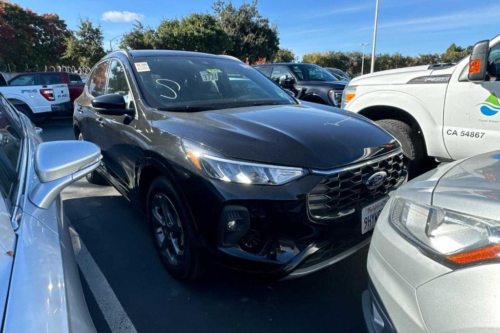 used 2023 Ford Escape car, priced at $27,995