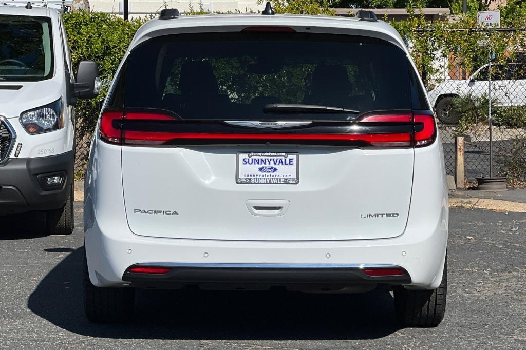 used 2023 Chrysler Pacifica car, priced at $28,595