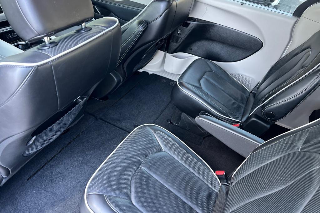 used 2023 Chrysler Pacifica car, priced at $28,595