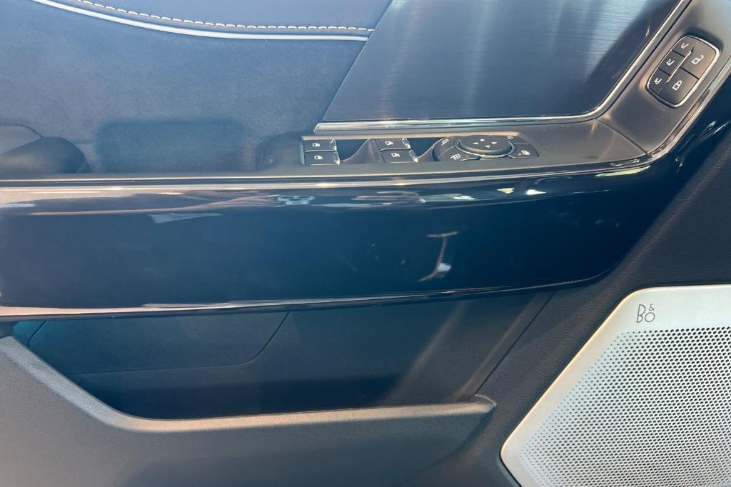 new 2025 Ford F-150 Lightning car, priced at $77,549
