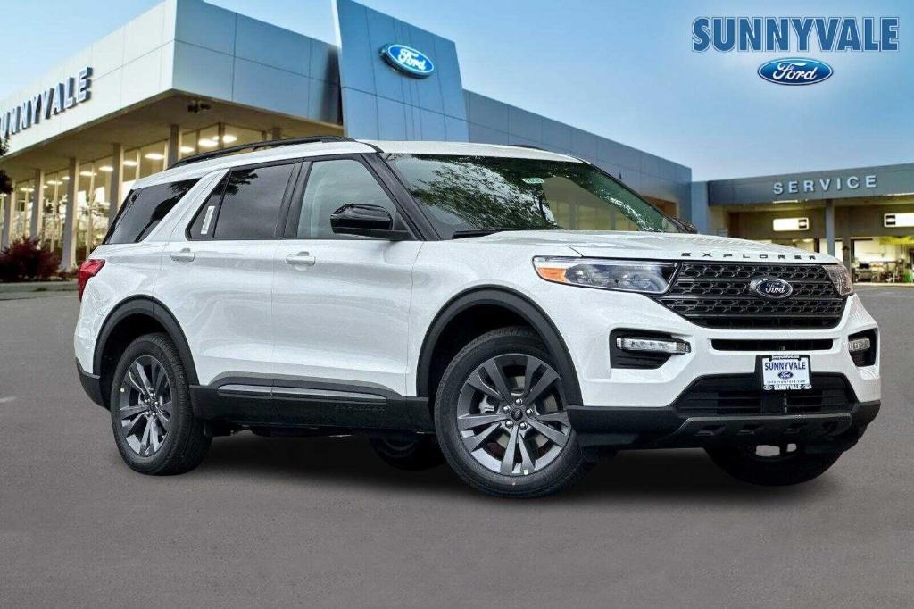 new 2024 Ford Explorer car, priced at $49,738