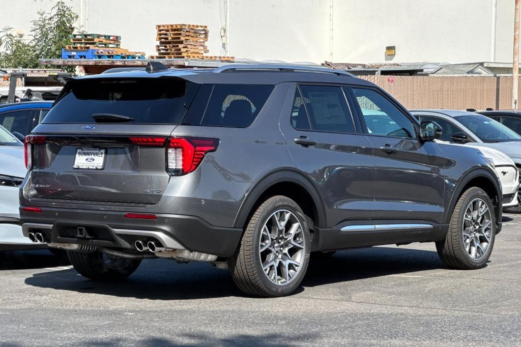 new 2025 Ford Explorer car