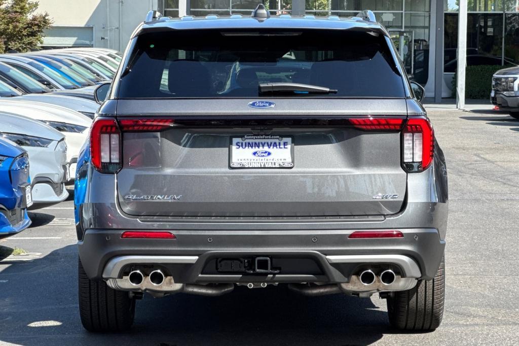 new 2025 Ford Explorer car