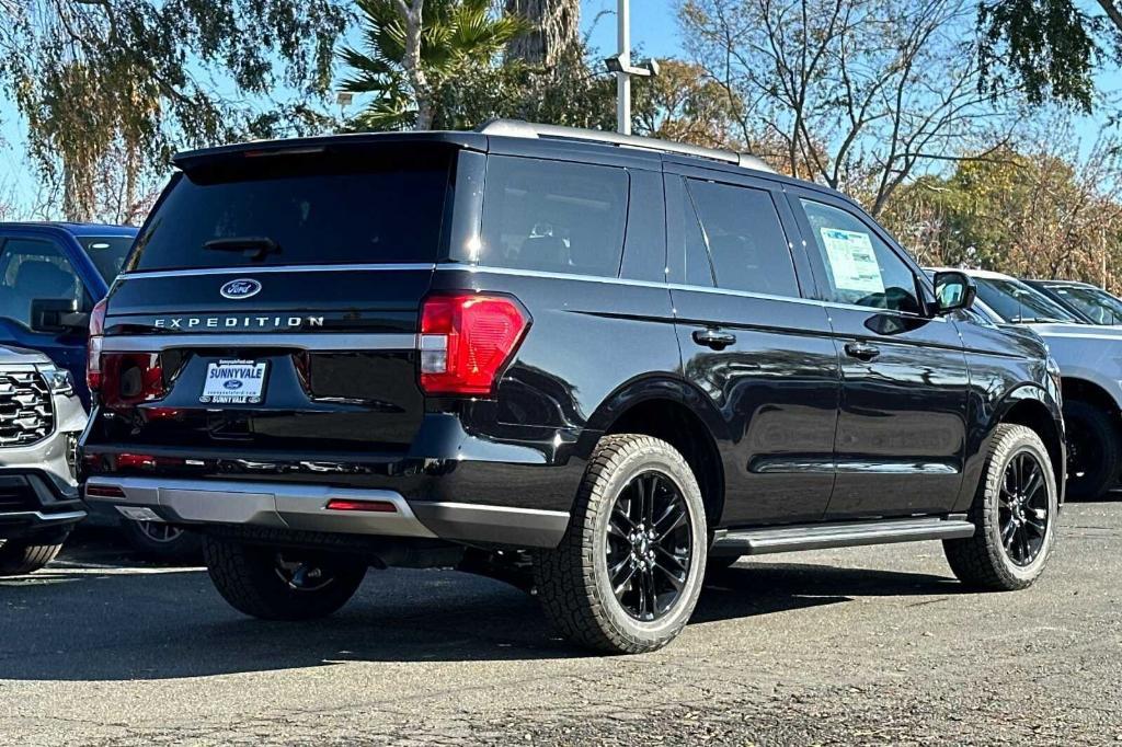 new 2024 Ford Expedition car, priced at $66,767