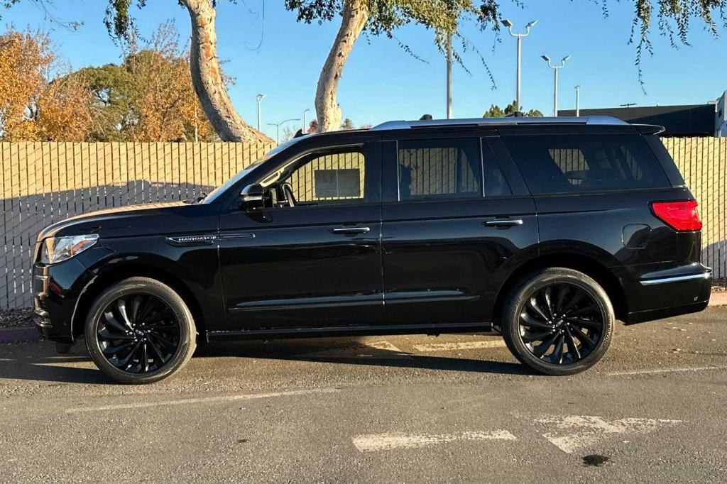 used 2021 Lincoln Navigator car, priced at $41,995