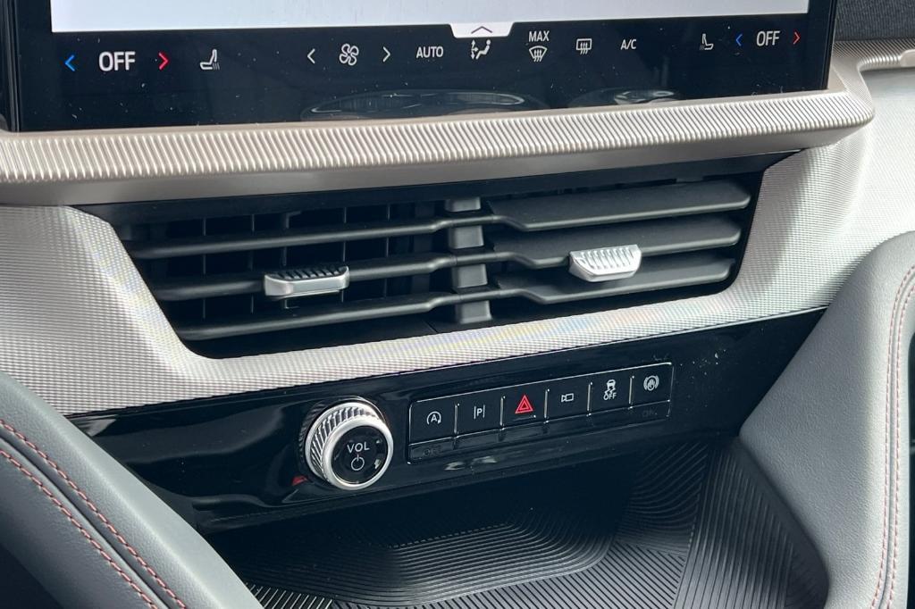 new 2025 Ford Explorer car, priced at $41,808