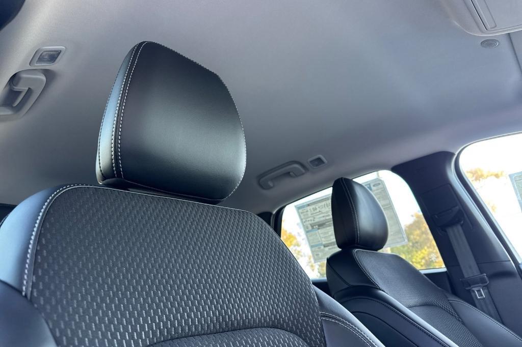 new 2025 Ford Escape car, priced at $30,340