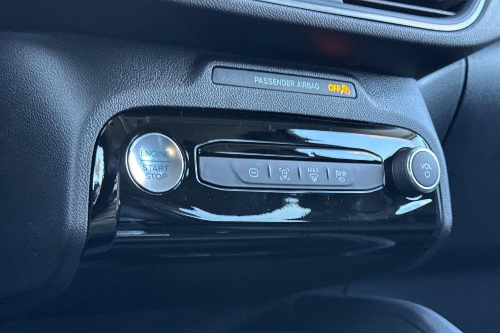 new 2025 Ford Escape car, priced at $30,340