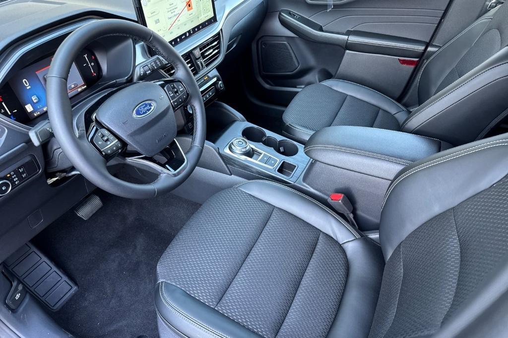 new 2025 Ford Escape car, priced at $30,340