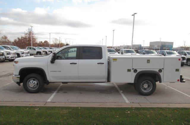 new 2024 Chevrolet Silverado 3500 car, priced at $55,513