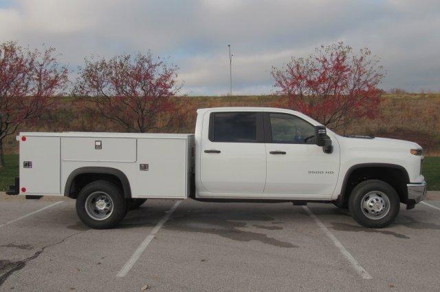 new 2024 Chevrolet Silverado 3500 car, priced at $55,513