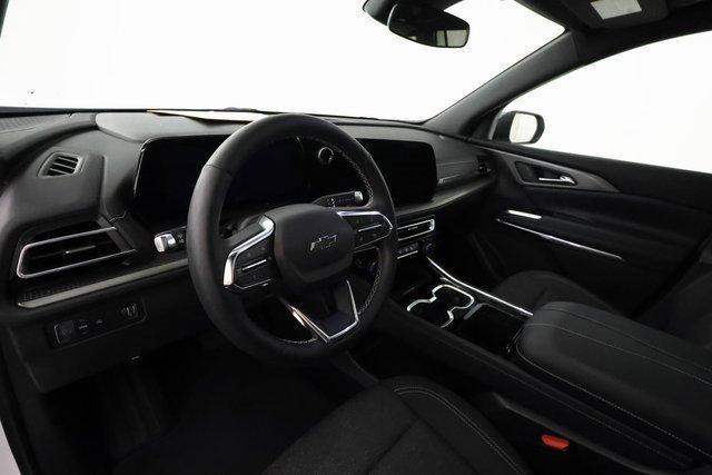 used 2024 Chevrolet Traverse car, priced at $40,399