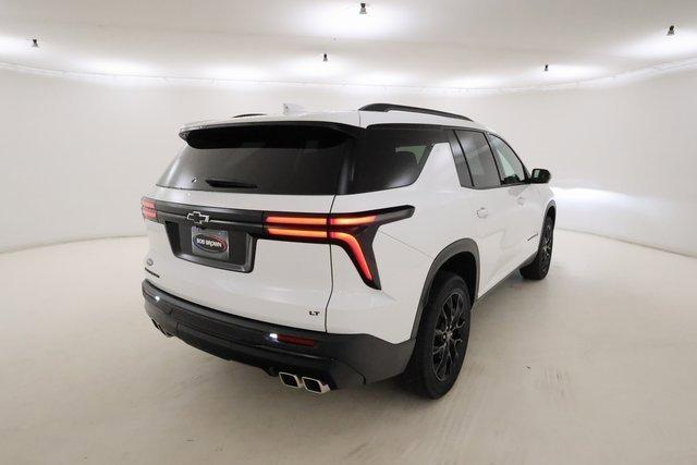 used 2024 Chevrolet Traverse car, priced at $40,399