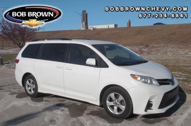 used 2020 Toyota Sienna car, priced at $25,900