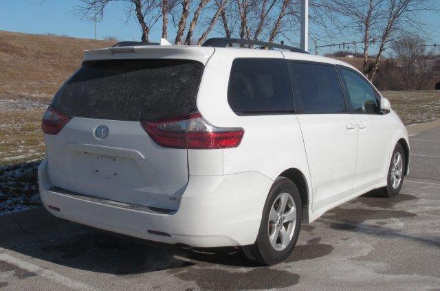 used 2020 Toyota Sienna car, priced at $25,900