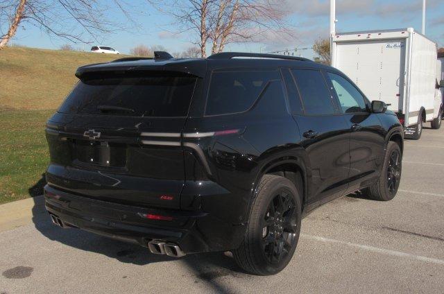 used 2024 Chevrolet Traverse car, priced at $55,990