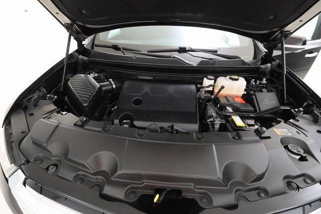 used 2022 Chevrolet Traverse car, priced at $34,538