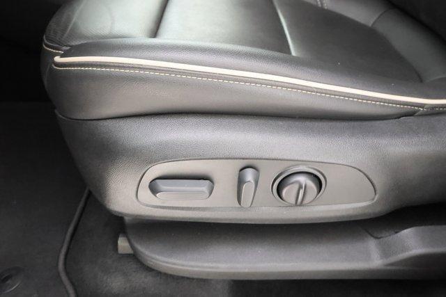 used 2022 Chevrolet Traverse car, priced at $34,538