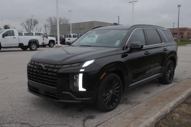 used 2024 Hyundai Palisade car, priced at $46,890