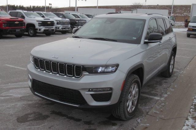 used 2023 Jeep Grand Cherokee car, priced at $31,887