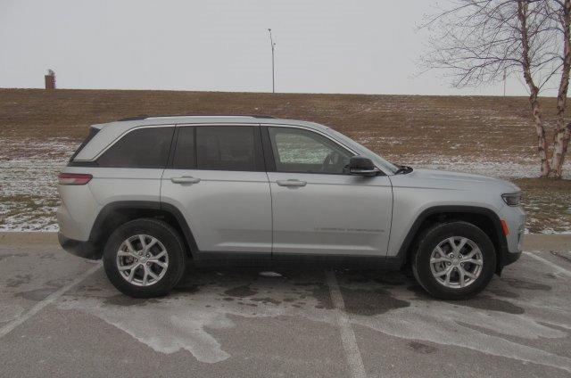 used 2023 Jeep Grand Cherokee car, priced at $31,887