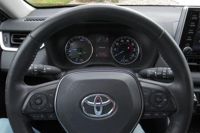 used 2021 Toyota RAV4 Hybrid car, priced at $32,300