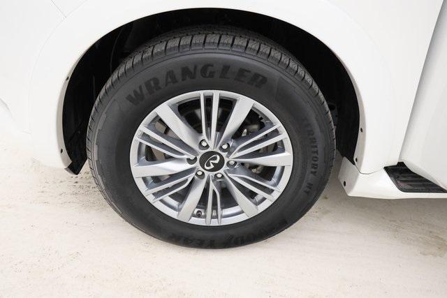 used 2024 INFINITI QX80 car, priced at $47,470