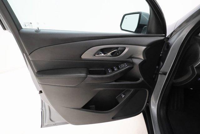 used 2023 Chevrolet Traverse car, priced at $29,500