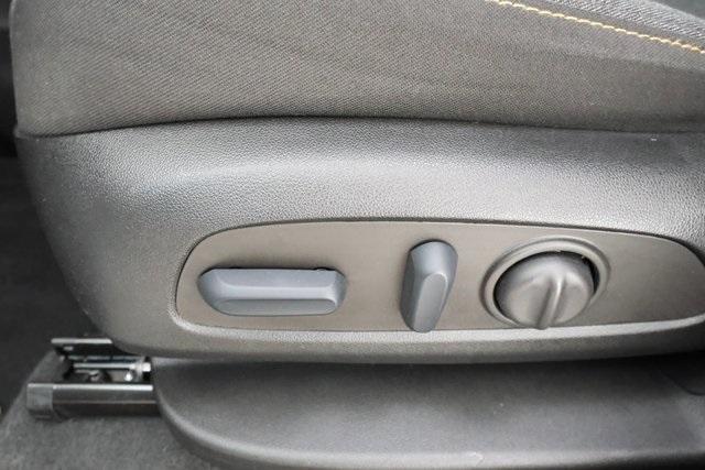 used 2022 Chevrolet Equinox car, priced at $23,350
