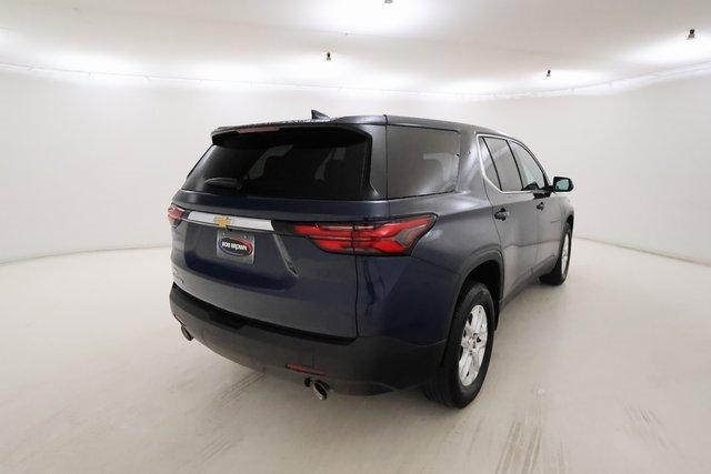 used 2022 Chevrolet Traverse car, priced at $23,850