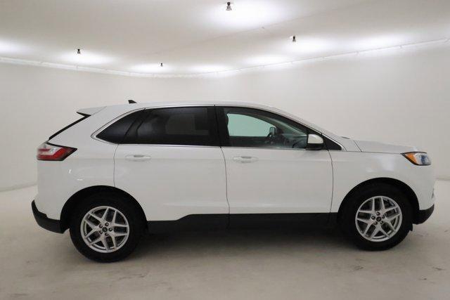 used 2024 Ford Edge car, priced at $28,000