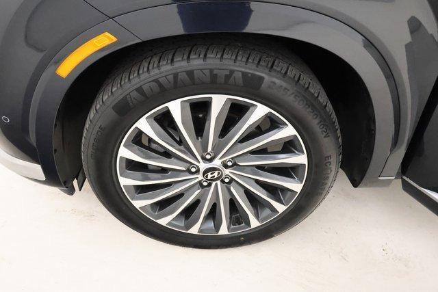 used 2024 Hyundai Palisade car, priced at $38,316