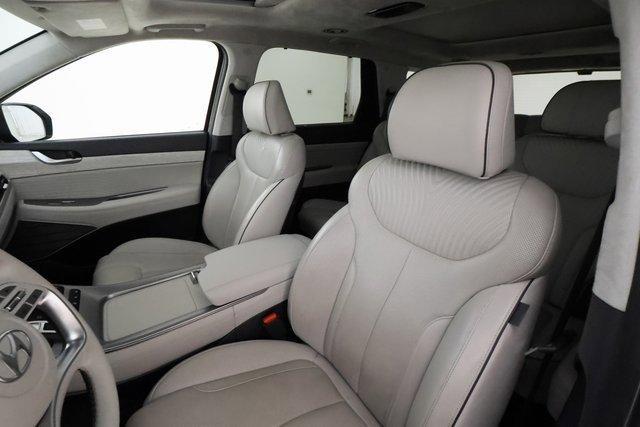 used 2024 Hyundai Palisade car, priced at $38,316