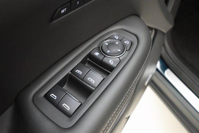 used 2024 Cadillac XT6 car, priced at $49,770