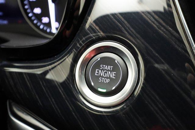 used 2024 Cadillac XT6 car, priced at $49,770