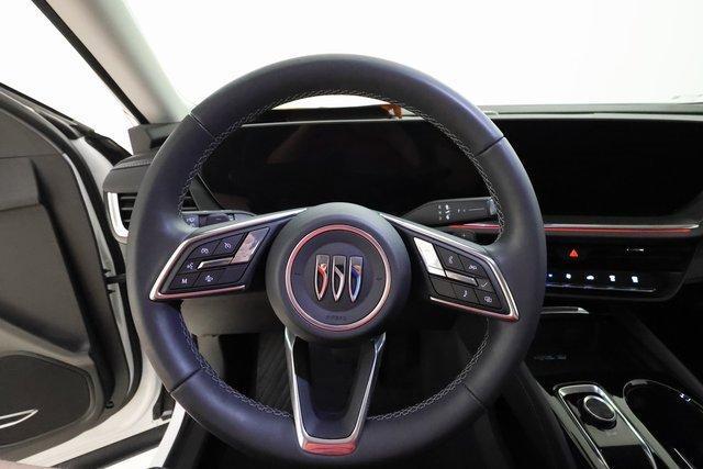 used 2025 Buick Envision car, priced at $33,970