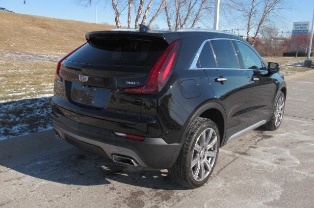 used 2022 Cadillac XT4 car, priced at $31,900