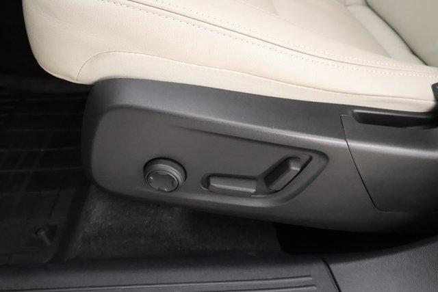 used 2022 Volvo XC40 car, priced at $22,499
