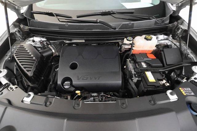 used 2021 Chevrolet Traverse car, priced at $33,499