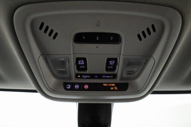 used 2021 Chevrolet Traverse car, priced at $33,499