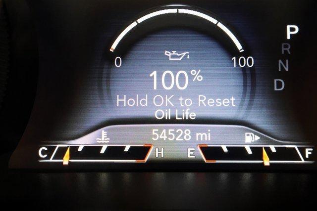 used 2023 Jeep Cherokee car, priced at $23,395