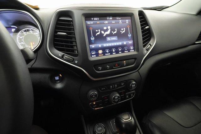 used 2023 Jeep Cherokee car, priced at $23,395
