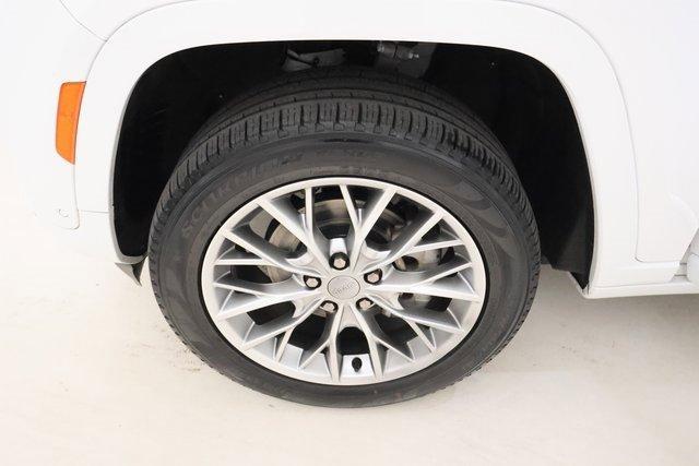 used 2022 Jeep Grand Cherokee car, priced at $43,799