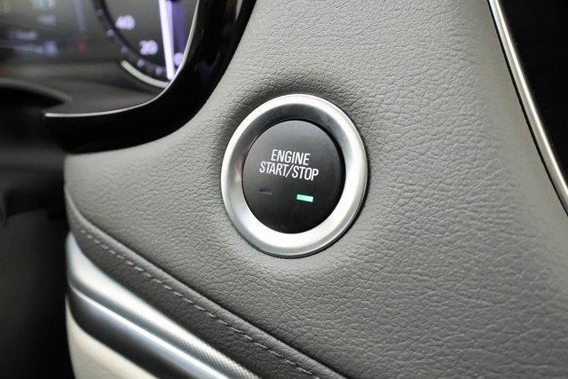 used 2025 Cadillac XT5 car, priced at $43,838