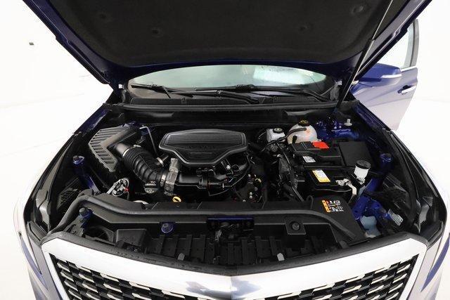 used 2025 Cadillac XT5 car, priced at $43,838